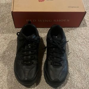 Red wing shoes aluminum toe